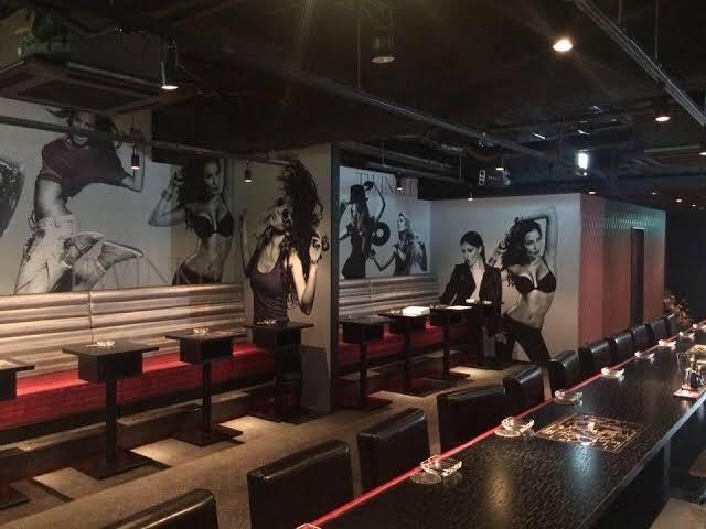高畑 ガールズバー