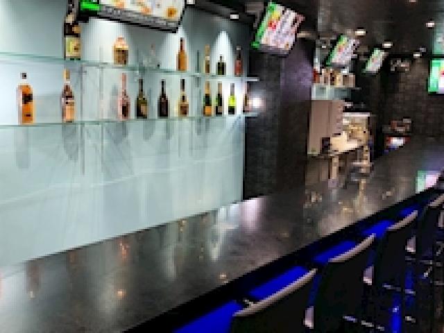 川崎 ガールズバー